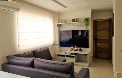 Imagem: A casa em condomínio possui 3 Dormitórios, 2 Banheiros, 2