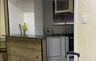 Imagem: O apartamento possui 1 Dormitório, Imóvel mobiliado e está