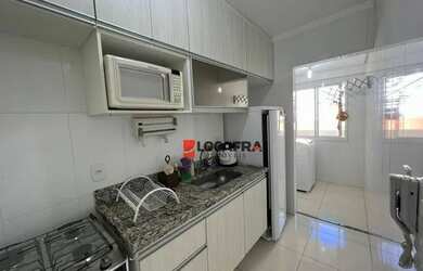 Imagem: O apartamento possui 1 Dormitório, 1 Banheiro, 1 Vaga na garagem