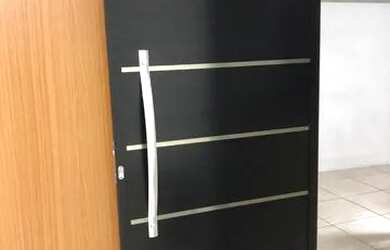 Imagem: A casa possui 2 Dormitórios, 1 Banheiro, 100m² de Área e