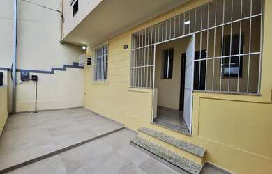 Imagem: O apartamento possui 2 Dormitórios, 1 Banheiro, 60m² de Área