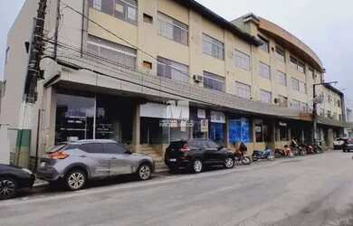 Imagem: O depósito possui 1 Vaga na garagem, 98m² de Área e Imóvel