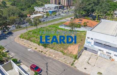 Imagem: O terreno possui 414m² de Área e está localizado em Jardim