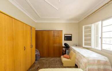 Imagem 6: CASA 4 DORM, 2 BANHEIROS - TERRENO 11X40= 433,31M²