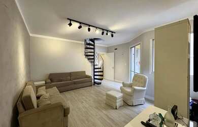 Imagem 3: Duplex com dois dormitórios e vaga de garagem no centro da cidade