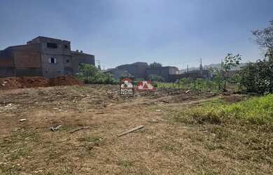 Imagem: O terreno possui 6.735m² de Área e está localizado em Chácaras