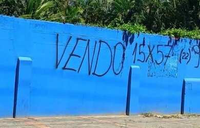 Imagem: O terreno possui 661m² de Área e está localizado em Campos