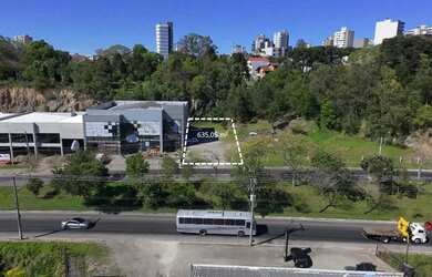 Imagem: O terreno possui 635m² de Área e está localizado em Colina