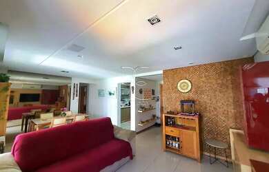 Imagem: O apartamento possui 4 Dormitórios, 4 Banheiros, 2 Vagas na