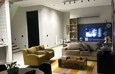 Imagem: A casa em condomínio possui 3 Dormitórios, 4 Banheiros, 4