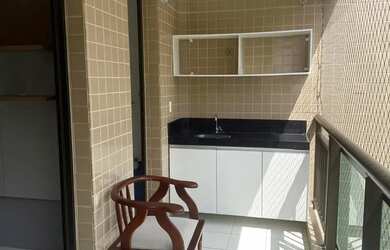 Imagem: O apartamento possui 3 Dormitórios, 2 Banheiros, 77m² de Área