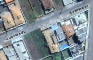 Imagem: O terreno possui 360m² de Área e está localizado em Mata