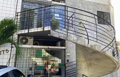 Imagem: O depósito possui 1 Vaga na garagem, 18m² de Área e está