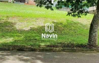 Imagem: O terreno possui 800m² de Área, Churrasqueira e está localizado