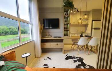 Imagem: O apartamento possui 2 Dormitórios, 2 Banheiros, 1 Vaga na