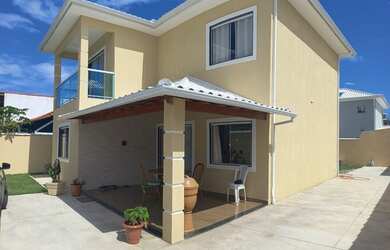 Imagem: A casa em condomínio possui 3 Dormitórios, 3 Banheiros, 5