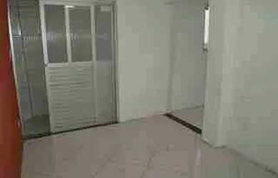 Imagem: A casa possui 2 Dormitórios, 2 Banheiros, 72m² de Área e