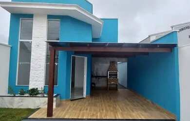 Imagem: A casa possui 2 Dormitórios, 2 Banheiros, 1 Vaga na garagem