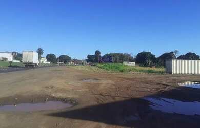 Imagem: A fazenda está localizado em Jardim Primavera, Maringá à