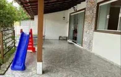 Imagem: A casa possui 3 Dormitórios, 1 Banheiro, 70m² de Área e