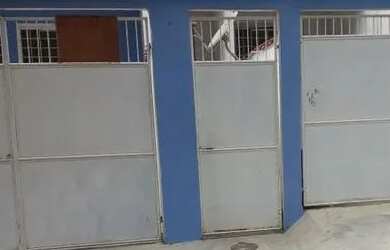 Imagem: A casa possui 1 Dormitório, 1 Banheiro, 40m² de Área e está