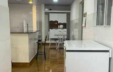 Imagem: A casa possui 2 Dormitórios, 1 Banheiro e 1 Vaga na garagem