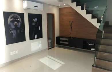 Imagem: A casa em condomínio possui 3 Dormitórios, 4 Banheiros, 2