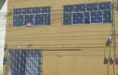 Imagem: A casa possui 2 Dormitórios, 1 Banheiro e está localizado