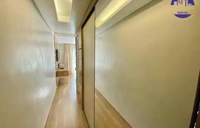 Imagem: A casa possui 3 Dormitórios, 5 Banheiros, 2 Vagas na garagem