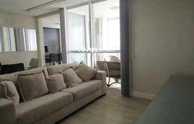 Imagem: O apartamento possui 3 Dormitórios, 1 Banheiro, 2 Vagas na