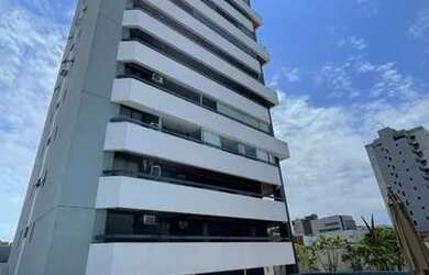 Imagem: O apartamento possui 4 Dormitórios, 3 Banheiros, 3 Vagas na