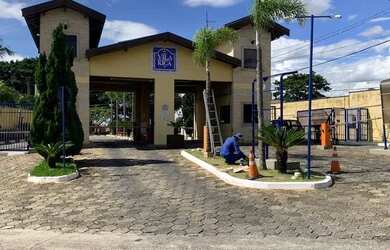 Imagem: A casa em condomínio possui 3 Dormitórios, 4 Banheiros, 4