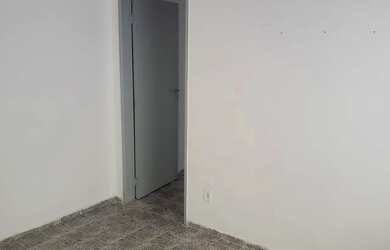 Imagem 1: Alugo ? Quarto com aluguel por R$650 /mês