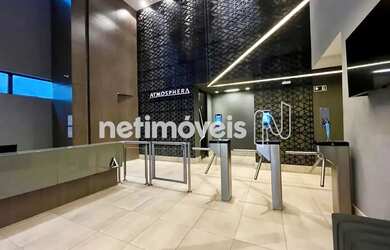 Imagem: O depósito possui 4 Vagas na garagem, 340m² de Área e está