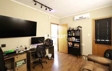 Imagem 14: CASA para EM BREVE com 300m² no bairro Vila Apiaí com 5 quartos e 1...