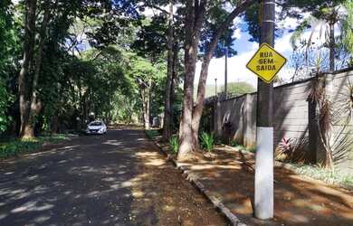 Imagem: A fazenda possui 450m² de Área, Imóvel novo e está localizado