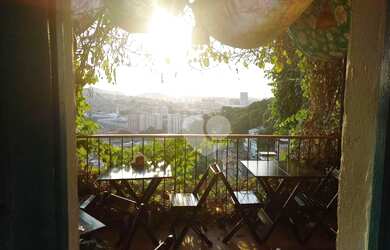 Imagem: O depósito possui 250m² de Área e está localizado em Santa