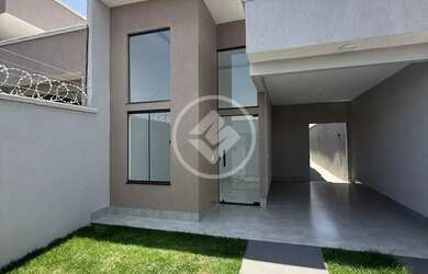 Imagem: A casa à venda possui 3 Dormitórios, 1 Banheiro, 4 Vagas na