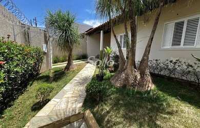 Imagem 2: Venda Casa CIDADE JARDIM. Varanda, Área de serviço, 200m² de Áreae2...