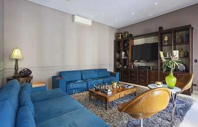 Imagem 8: Casa Clássica em Ponto Alto com Vista Deslumbrante