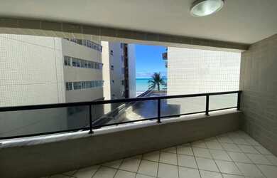 Imagem: O apartamento possui 4 Dormitórios, 5 Banheiros, 3 Vagas na