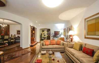 Imagem: O apartamento possui 5 Dormitórios, 5 Banheiros, 4 Vagas na