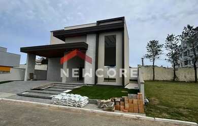 Imagem: A casa em condomínio possui 3 Dormitórios, 4 Banheiros, 2