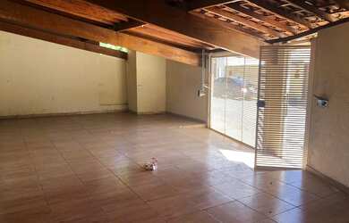 Imagem 1: Casa Cristo Rei. Churrasqueira, Varanda, 205m² de Áreae4 Vagas na garagem