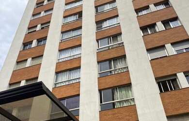 Imagem: O apartamento possui 3 Dormitórios, 2 Banheiros, 1 Vaga na