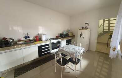 Imagem 1: Casa no Bairro Ingá - Betim