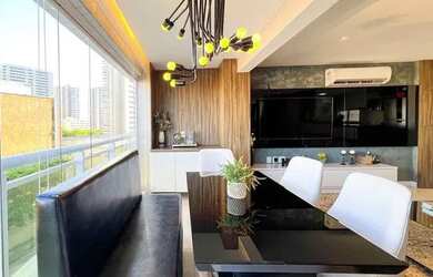 Imagem 5: Apartamento para venda tem 98 metros quadrados com 3 quartos em Centro - Florianópolis - S