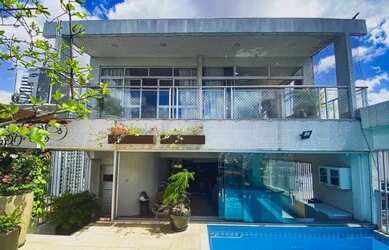 Imagem: O apartamento na cobertura possui 4 Dormitórios, 5 Banheiros