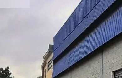 Imagem: O depósito possui 5 Vagas na garagem, 700m² de Área e está