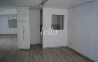 Imagem: O depósito possui 110m² de Área e está localizado em Bairro